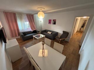 Etagenwohnung  Calle juan carvallo. ¡descubre tu nuevo hogar en el cerro del águila, sevilla!