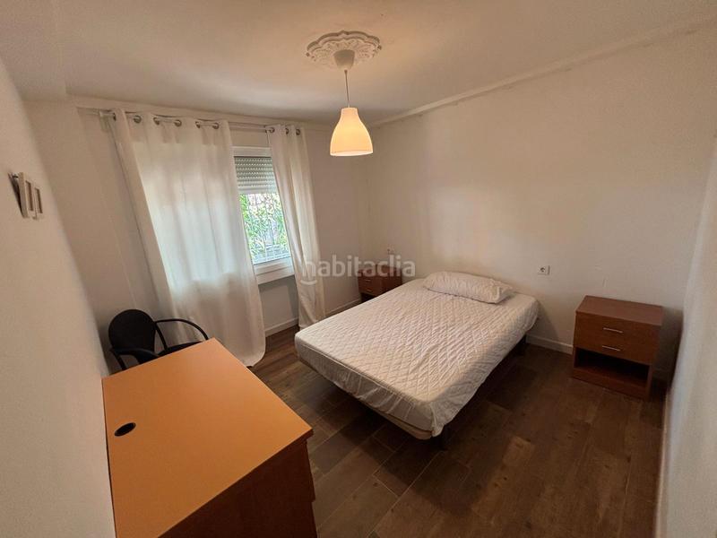 Foto 5d8cea5b-f2a9-4302-b6fc-67fff2382e51. Piso ¡descubre tu nuevo hogar en el cerro del águila, ! en Sevilla