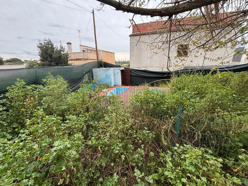 Foto 862db434-7a23-4ef9-b352-0a92d8fa1c3c. Chalet se vende magnífico chalet en la urbanización federico echaguy, zona en plena expansión a minutos de entre núcleos, . en Dos Hermanas