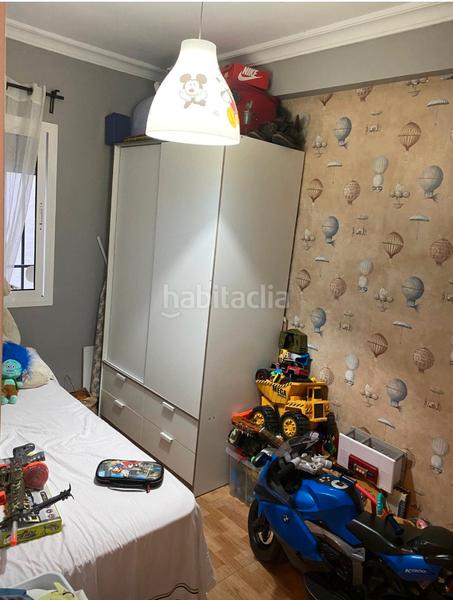 Foto 137f438f-d8c3-49be-9d97-e8550238bd6d. Piso se vende piso precioso en muy buen estado en la barriada de las Villegas, en entreplanta. en Sevilla