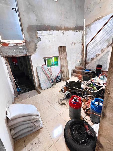 Foto ba4f6c31-4676-4a97-8930-7056f9c38ffe. Casa se vende casa en planta baja con muchísimas posibilidades para hacerla la casa de tus sueños. en Sevilla