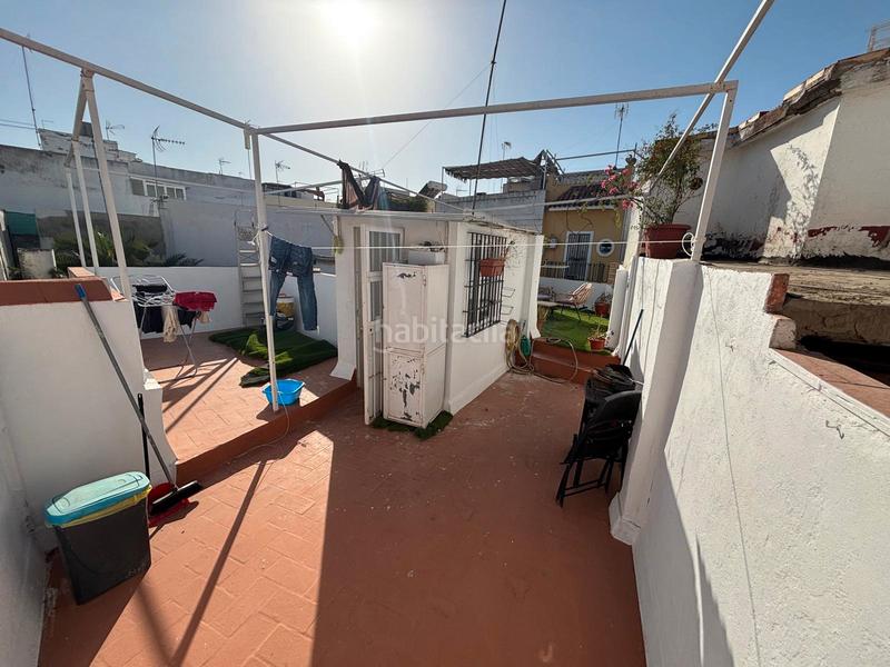 Foto cb7ccd9d-990a-4fdd-9fff-62aa6b727950. Casa adossada a El Cerro Sevilla
