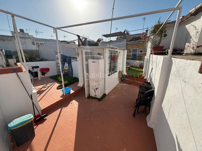 Foto cb93f87d-358b-407d-ab8b-f374f176b7b7. Casa adossada a El Cerro Sevilla