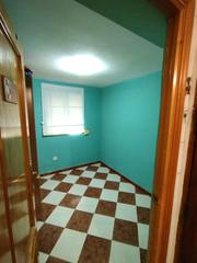 Appartement  Calle santero. Se vende magnífico piso en el precioso municipio de lora del río