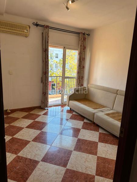 Foto dcd69543-1b42-49a8-b8d1-094916eb27ed. Flat in Barrio León Sevilla