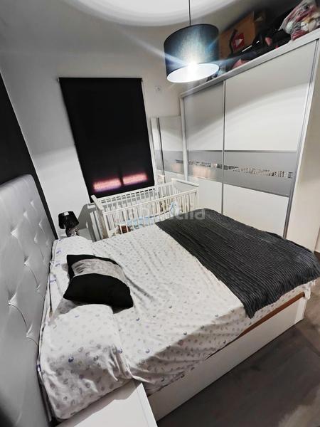 Foto 03094bd8-bcb7-47f9-866d-24298d2a07a8. Piso se vende precioso piso en la zona de las candelarias junto a la iglesia de ntra. señora la candelaria. en perfecto estado. en Sevilla