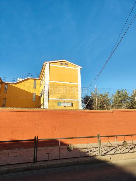 Foto d681f8e2-fb1e-48a1-bf82-e890fc6919c6. Piso se vende precioso piso en la zona de las candelarias junto a la iglesia de ntra. señora la candelaria. en perfecto estado. en Sevilla