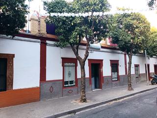 Casa adossada  Calle ángel solans. Oportunidad gran casa en barrio leon, en el corazon de triana pa