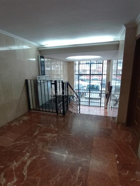 Foto cece945f-6a2c-4cc8-b64f-91fce6174a3a. Appartamento in Barrio León Sevilla