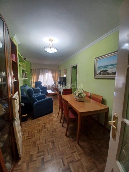 Foto 2ec83b2c-01c2-4d4f-9412-fb5b9630fe2a. Piso descubre tu nuevo hogar en triana! en Barrio León Sevilla