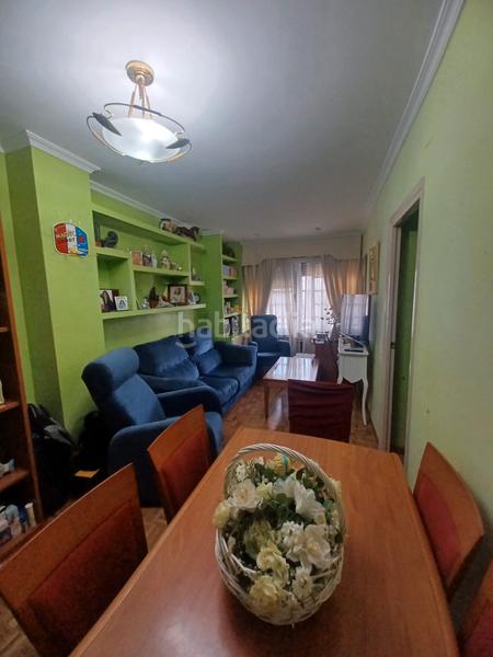 Foto 72a8762e-da4c-45a9-853a-5791c7147f2a. Piso descubre tu nuevo hogar en triana! en Barrio León Sevilla