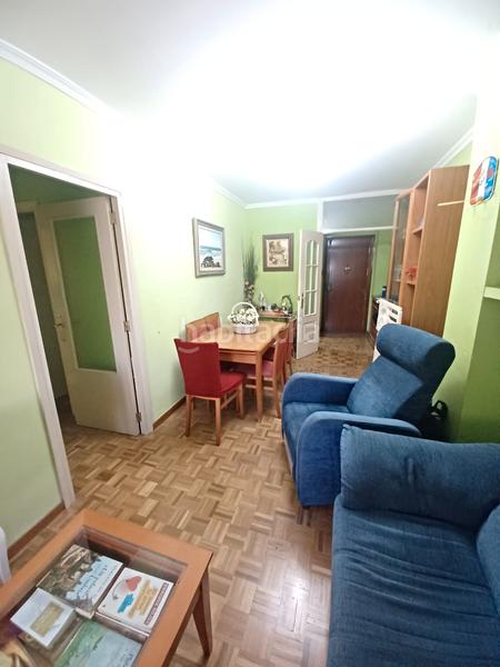 Foto 9d8eb016-8e6f-4df1-aa0c-5c2e50a829ad. Piso descubre tu nuevo hogar en triana! en Barrio León Sevilla