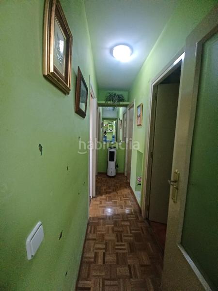 Foto f055cf48-c79b-4ac0-8643-e265728dd027. Piso descubre tu nuevo hogar en triana! en Barrio León Sevilla