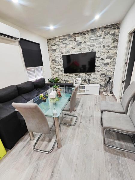 Foto 881de2be-7916-437e-9279-9e226835ef4d. Appartamento in Los Pájaros Sevilla