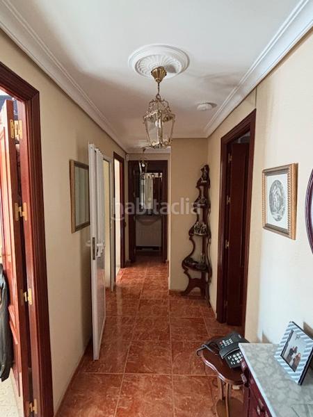 Foto 9bc51272-e446-4614-b836-8f1d228c571e. Duplex avec parking dans La Calzada - La Florida Sevilla