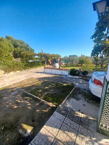 Foto e84ccab5-a395-4e21-88d3-d4b9eeb201e3. House with parking pool in Sanlúcar la Mayor