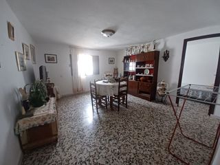 Semi detached house  Calle san antonio