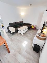 Pis  Calle josé maría de pereda. Se vende magnífico ático dúplex en pleno corazón del cerro del á