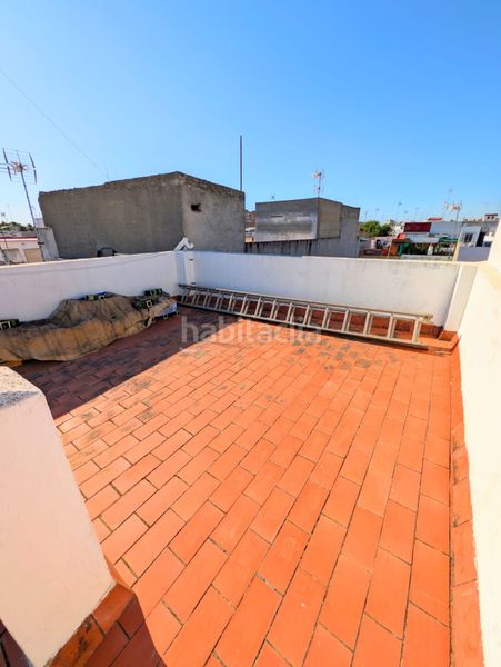 Foto 6b473a07-6220-4d3f-b7e6-6869bea4d5a5. Casa amb aparcament a Palmete Sevilla