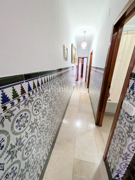 Foto 7e6751fc-f33f-4053-a99c-81bfe6287767. Casa amb aparcament a Palmete Sevilla