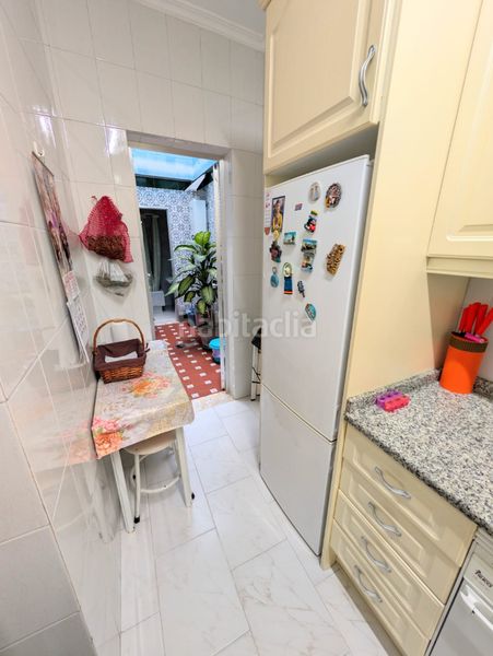 Foto 8a1fa76b-6d80-438a-8005-81f1df32fc7b. Casa amb aparcament a Palmete Sevilla