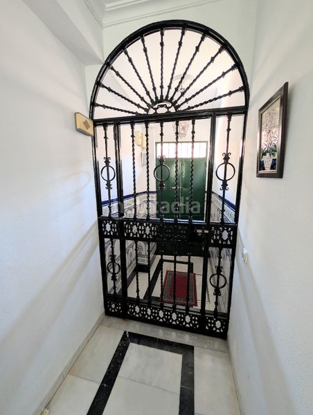 Foto 8aa9d00c-42c9-44cd-ac97-b5184bd867f8. Casa amb aparcament a Palmete Sevilla