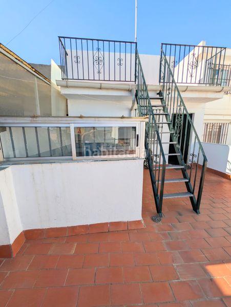 Foto c3ccd549-40de-4aa3-b354-a943e92f2daf. Casa amb aparcament a Palmete Sevilla