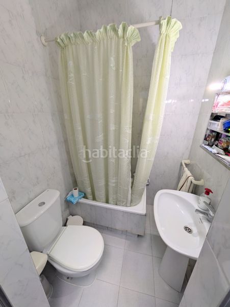 Foto d338c48f-b4ee-4395-b53d-419bfb1eb1e6. Casa amb aparcament a Palmete Sevilla