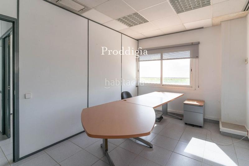 Foto 0716f46d-6abc-40d9-90a2-f225b11e5672. Rent office space in Roquetes-Can Magí Sant Cugat del Vallès