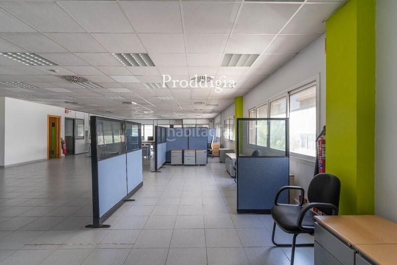 Foto 9c8626f6-d604-4046-b65c-32ca728f9c09. Rent office space in Roquetes-Can Magí Sant Cugat del Vallès