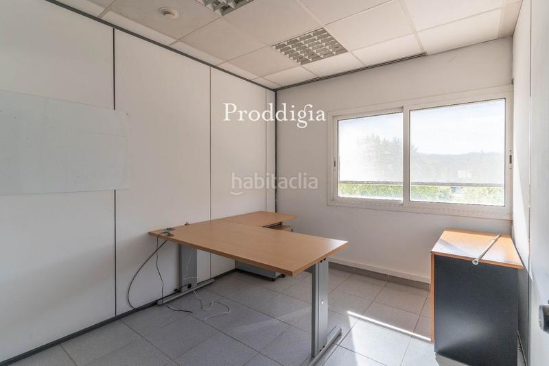 Foto c8d2006e-b3b3-4b74-a458-054688a8df5c. Rent office space in Roquetes-Can Magí Sant Cugat del Vallès