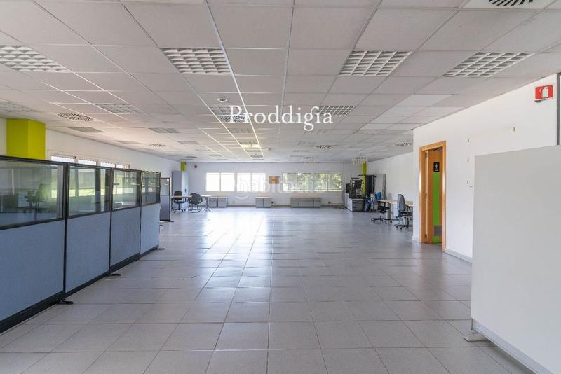 Foto d4c0d5f0-dc5c-4b5e-8f15-ce44bf050309. Rent office space in Roquetes-Can Magí Sant Cugat del Vallès