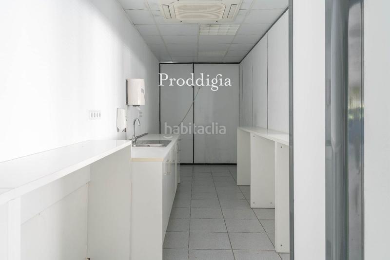 Foto f8cde5cc-1fdc-47f9-89a4-289ef6724580. Rent office space in Roquetes-Can Magí Sant Cugat del Vallès