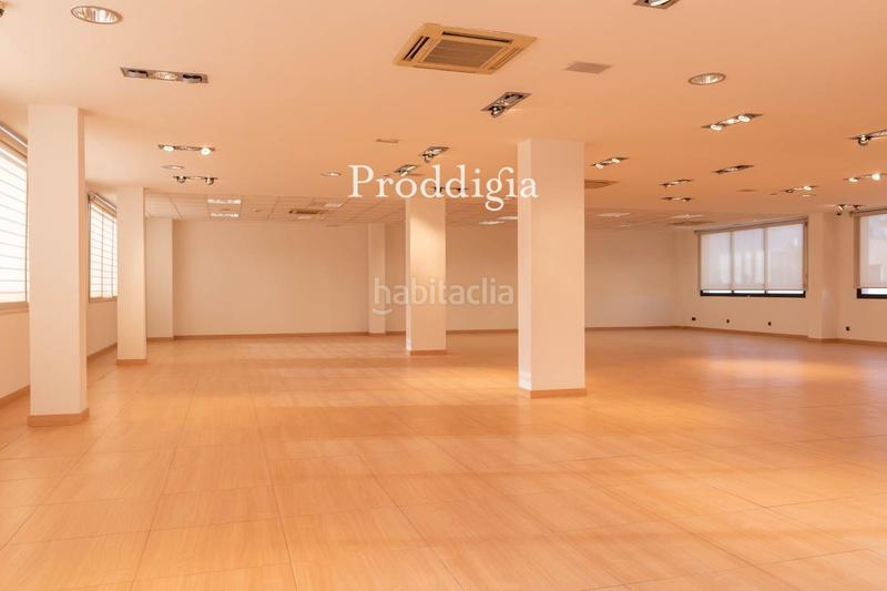 Foto 66497a20-9e36-479a-ad8d-d826c11c42f0. Location bureau avec chauffage dans Sant Domènec Sant Cugat del Vallès