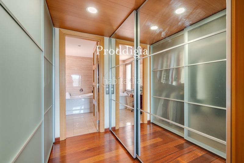 Foto 0bbdba29-315a-4291-a398-63d6534eeebf. Maison avec chauffage parking piscine dans Sant Gervasi - Bonanova Barcelona