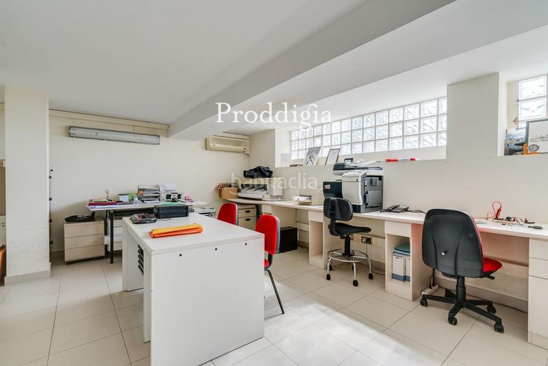 Foto 49ab9c35-c293-40b0-bb78-87c11aa2fa5b. Maison avec chauffage parking piscine dans Sant Gervasi - Bonanova Barcelona