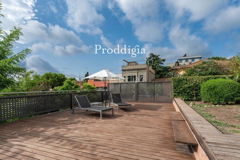 Foto f57e6a1a-fec5-420b-923c-22f5bb1c995c. Maison avec chauffage parking piscine dans Sant Gervasi - Bonanova Barcelona