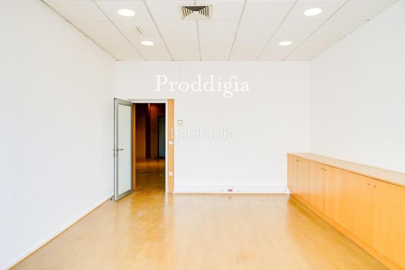Foto 0316986c-107d-499a-8a0c-a1bc86379df4. Rent office space with heating in Dreta de l´Eixample Barcelona