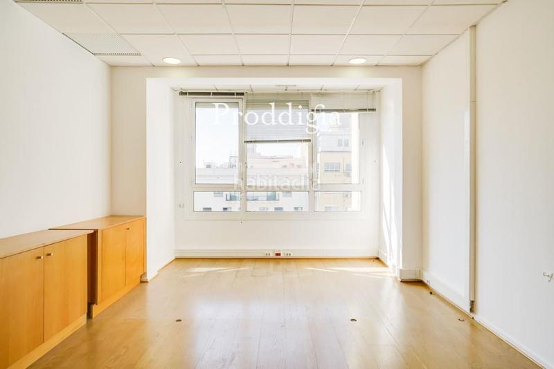 Foto 22e9a7a3-e59b-4045-801f-615704c29d9c. Rent office space with heating in Dreta de l´Eixample Barcelona