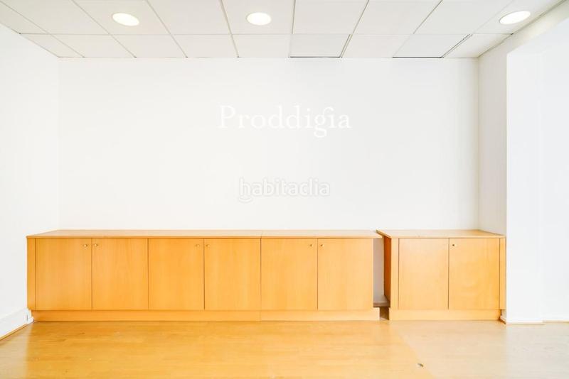 Foto 230b3477-a6b2-4a7a-88aa-7171c5f4267e. Rent office space with heating in Dreta de l´Eixample Barcelona