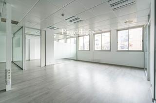 Alquiler Oficina  Josep tarradellas. Oficina en josep tarradellas