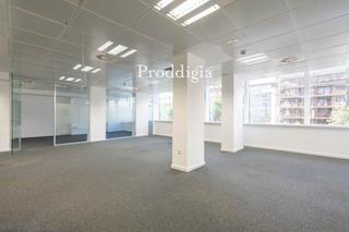 Miete Büro  Avinguda de josep tarradellas. Oficina en josep tarradellas