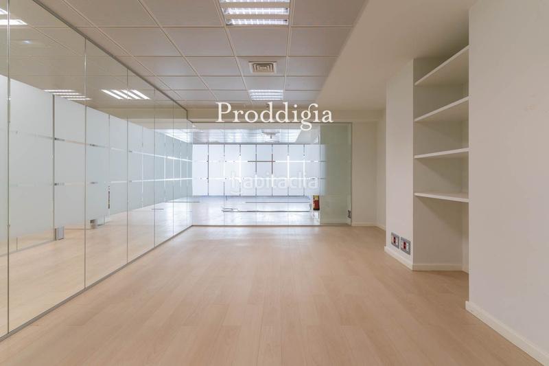 Foto e43ac997-ce6d-4c9f-bf99-0f5bed246d98. Lloguer oficina amb calefacció a Dreta de l´Eixample Barcelona