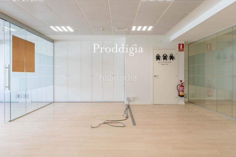 Foto 71361039-5845-444b-9647-e6bf06810bcb. Location bureau avec chauffage dans Dreta de l´Eixample Barcelona