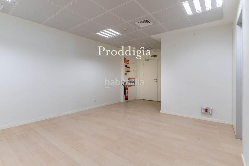 Foto 8542cfd2-17df-4867-82e4-4cc2875887d6. Location bureau avec chauffage dans Dreta de l´Eixample Barcelona