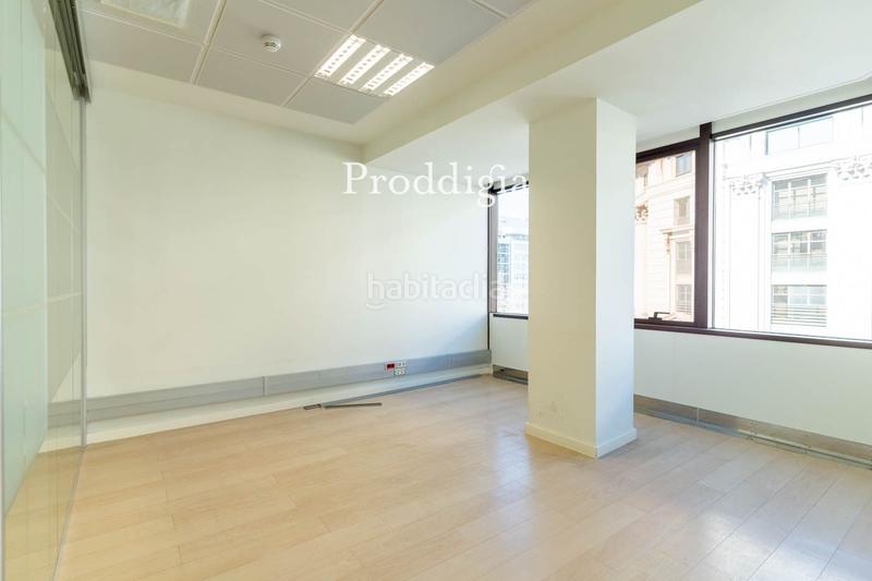 Foto 9a0df17d-df10-4b8e-8d8f-03e44e15029b. Location bureau avec chauffage dans Dreta de l´Eixample Barcelona