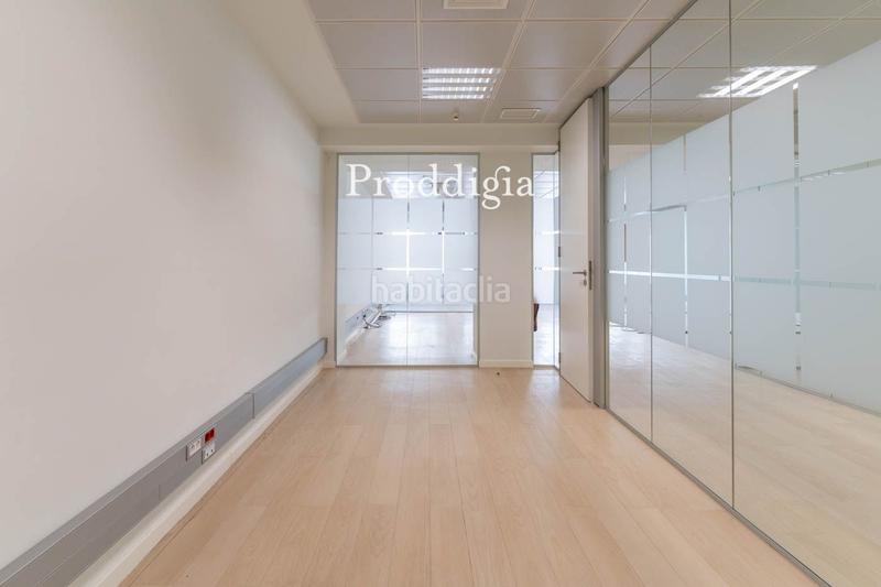 Foto c559e64e-85f1-4d08-afd9-31c85db97efb. Location bureau avec chauffage dans Dreta de l´Eixample Barcelona