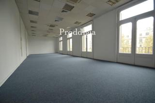 Rent Office space  N/a. Oficina en finca señorial en paseo de gracia