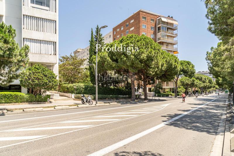 Foto 3478572e-6888-4620-b2dd-1d42f3c6700e. Piso impresionante piso alto en Pedralbes con piscina y vistas al mar en Barcelona