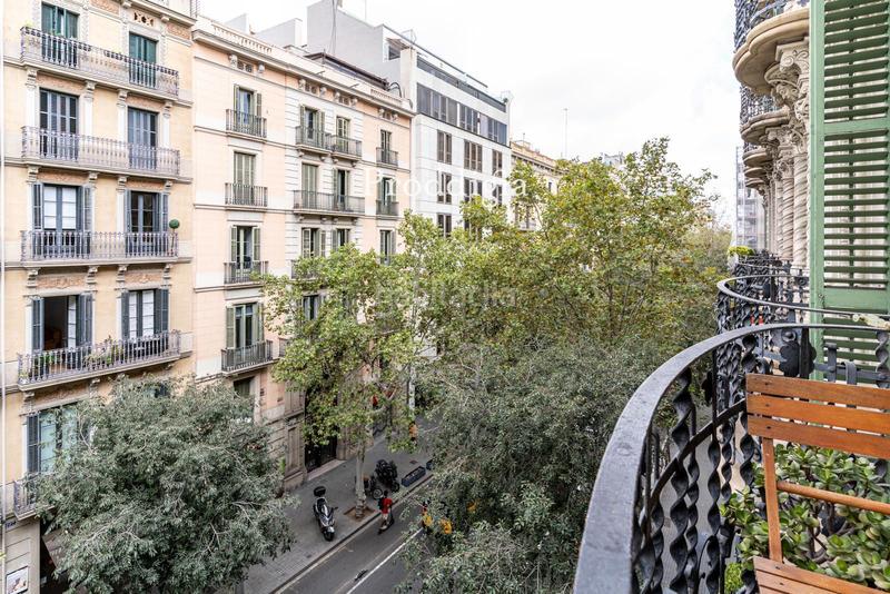 Foto a48c5401-3292-41a8-b249-8aaec25d9983. Alquiler piso exclusivo apartamento en la calle valencia en Barcelona
